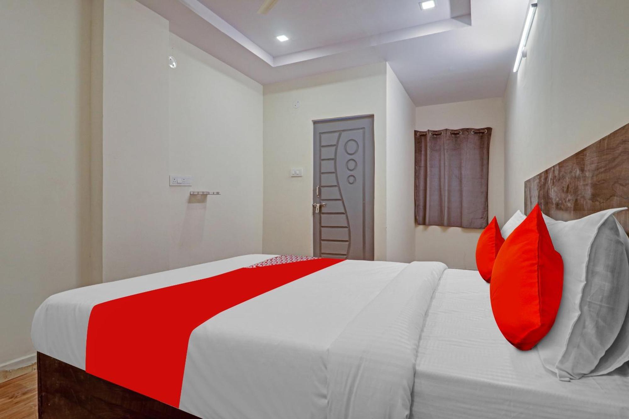 Hotel O R Square Bn Reddy Sururnagar Exterior photo